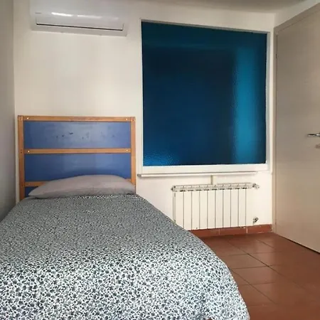 דירה Mida House